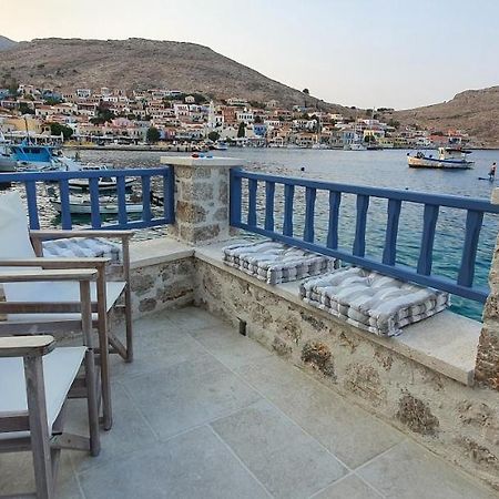 Halki Sea Breeze - A Waterfront Villa Exterior foto